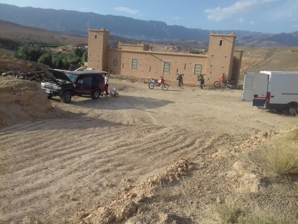 Kasbah Izoran Hotell Midelt Eksteriør bilde