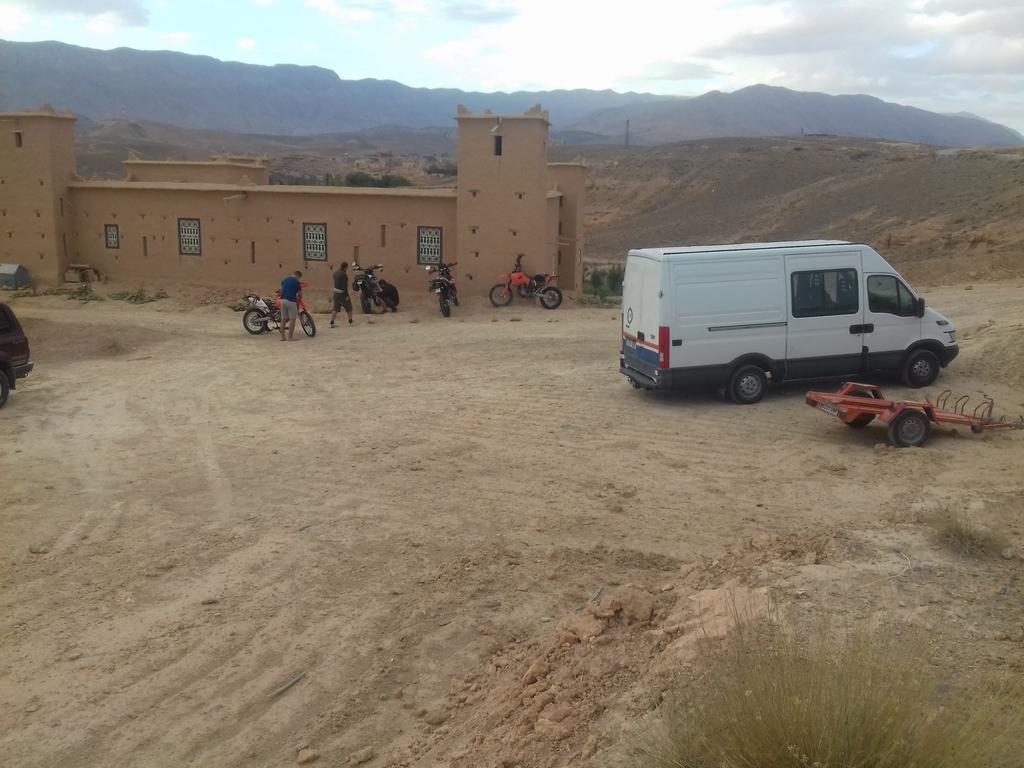 Kasbah Izoran Hotell Midelt Eksteriør bilde