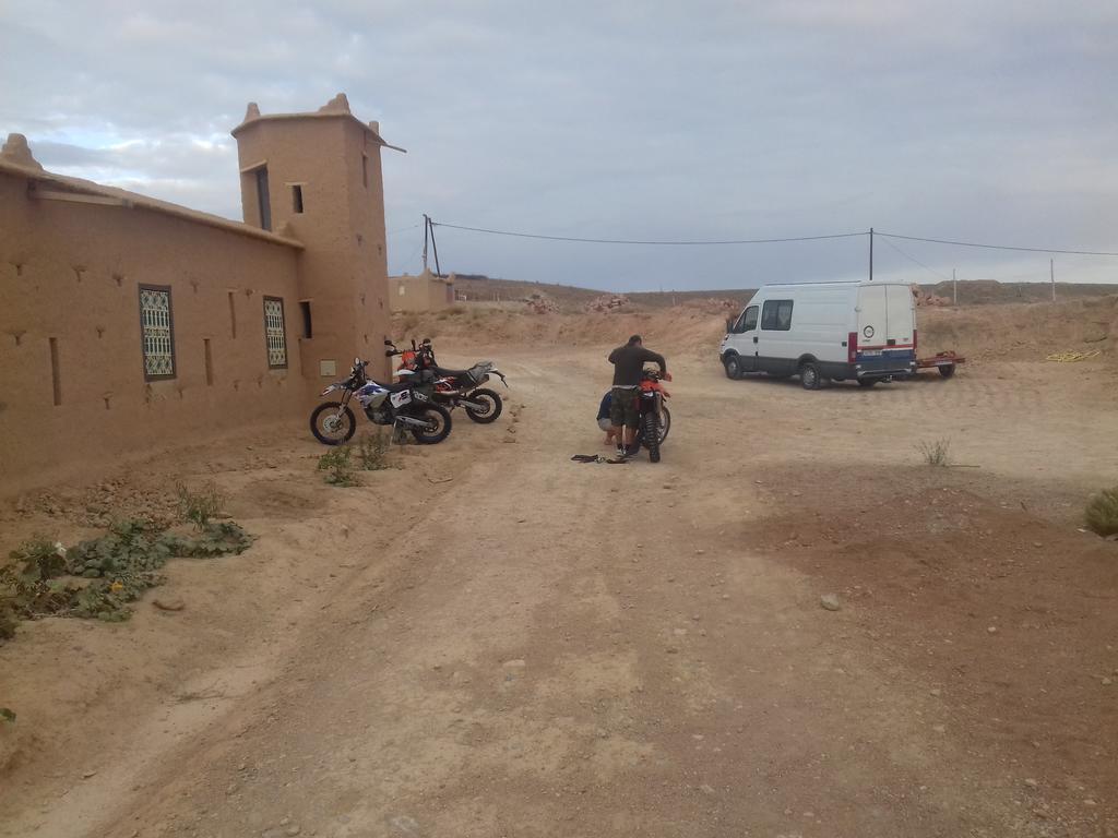 Kasbah Izoran Hotell Midelt Eksteriør bilde